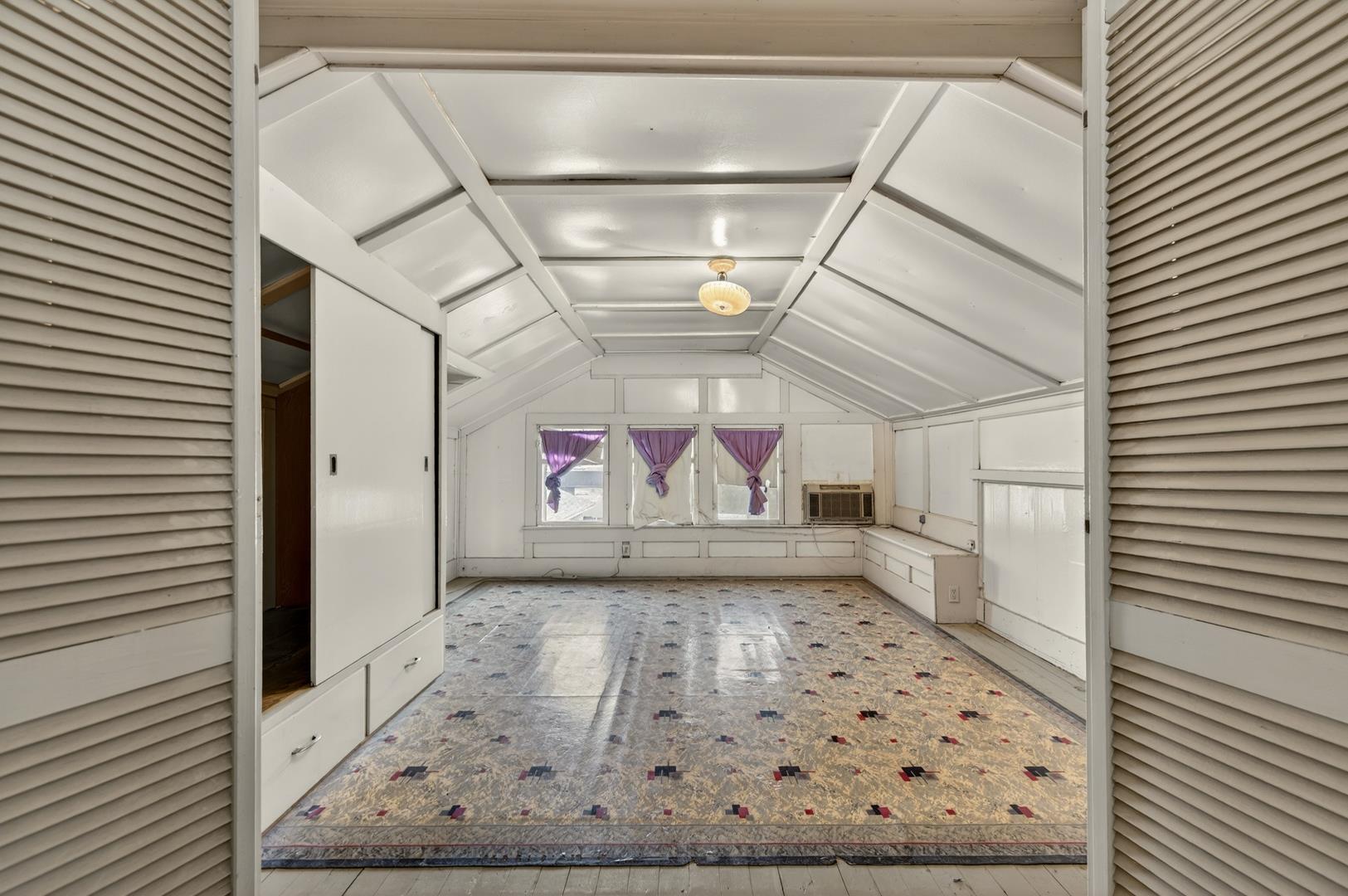 435 N Alta Ave, photo 61