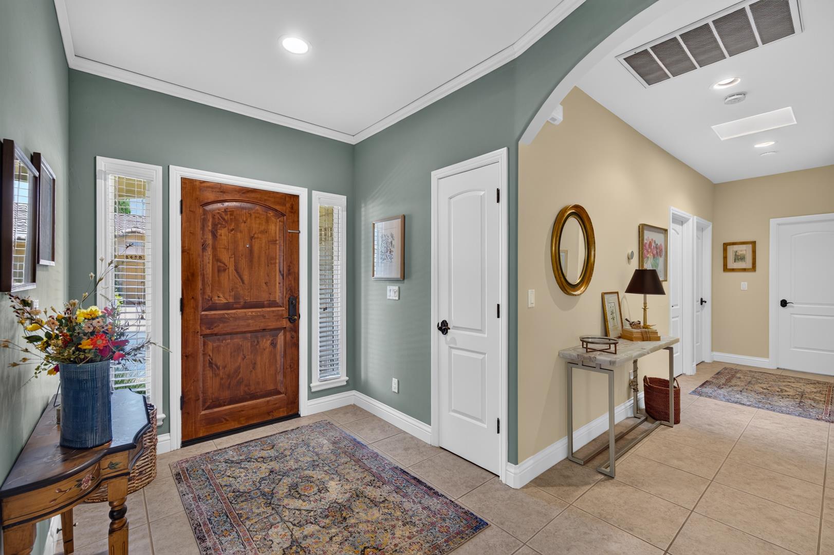 6457 N Warren Ave, photo 17