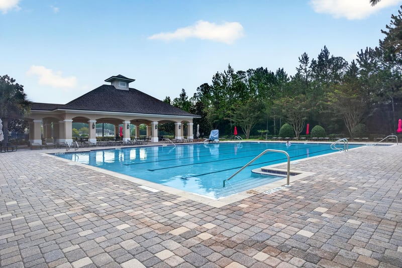 Clubhouse exterior with pool in River Glen