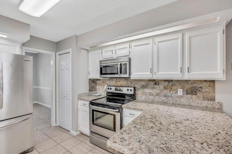 Photo 20 of 11519 Pelham Ct, Jacksonville, FL 32223, photographed by Megapixeler