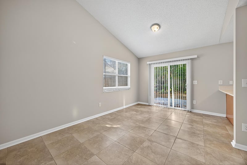 Photo 7 of 14192 Hampton Falls Dr N, Jacksonville, FL 32224, photographed by Megapixeler