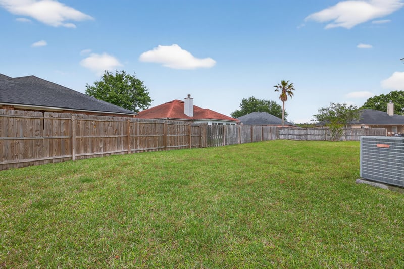 Photo 33 of 2411 Paris Mill Rd, Jacksonville, FL 32221, photographed by Megapixeler