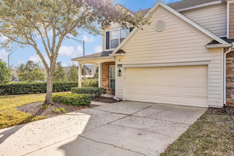 Photo 2 of 3954 Lionheart Dr, Jacksonville, FL 32216, photographed by Megapixeler