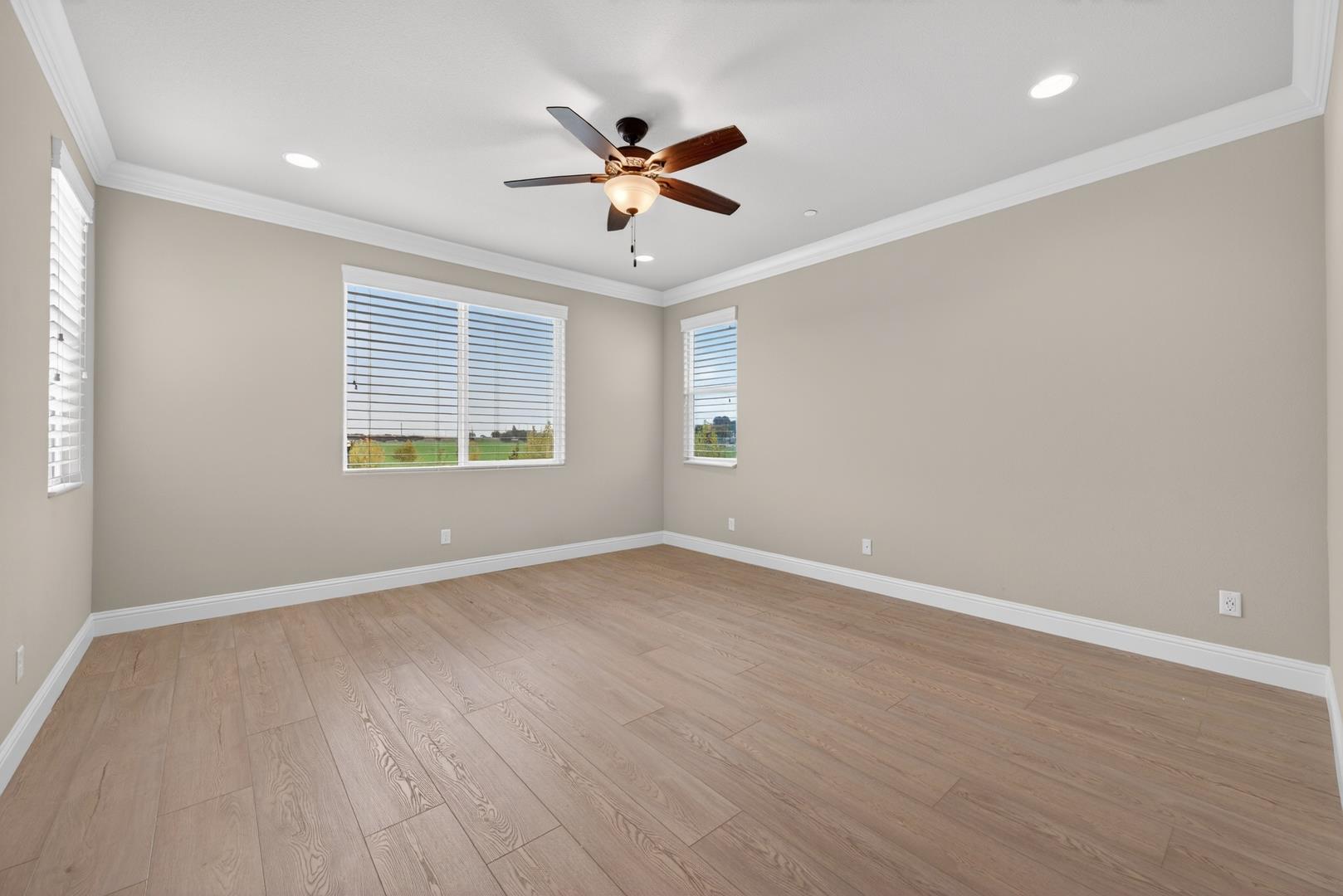 4379 Heritage Ave, photo 59
