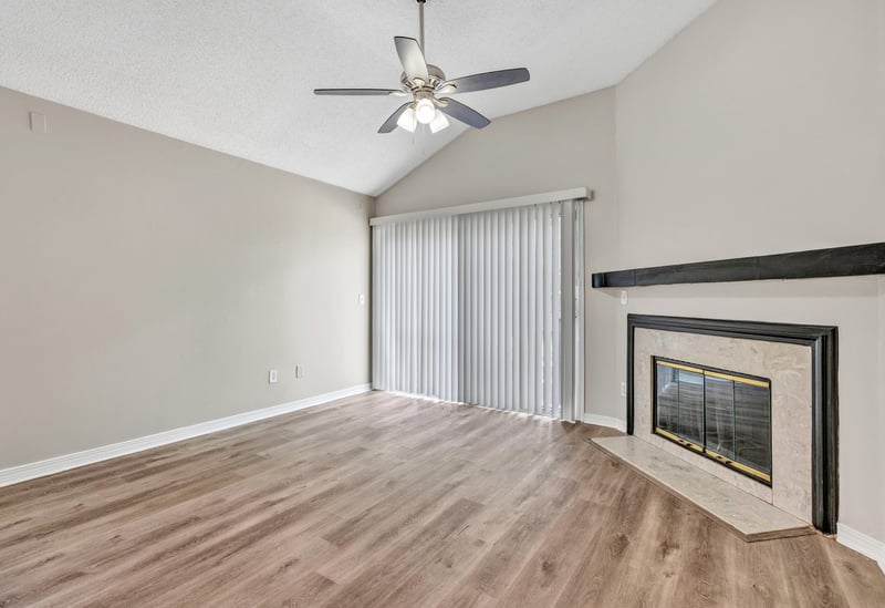 Photo 8 of 7776 Mactavish Way S, Jacksonville, FL 32244, photographed by Megapixeler