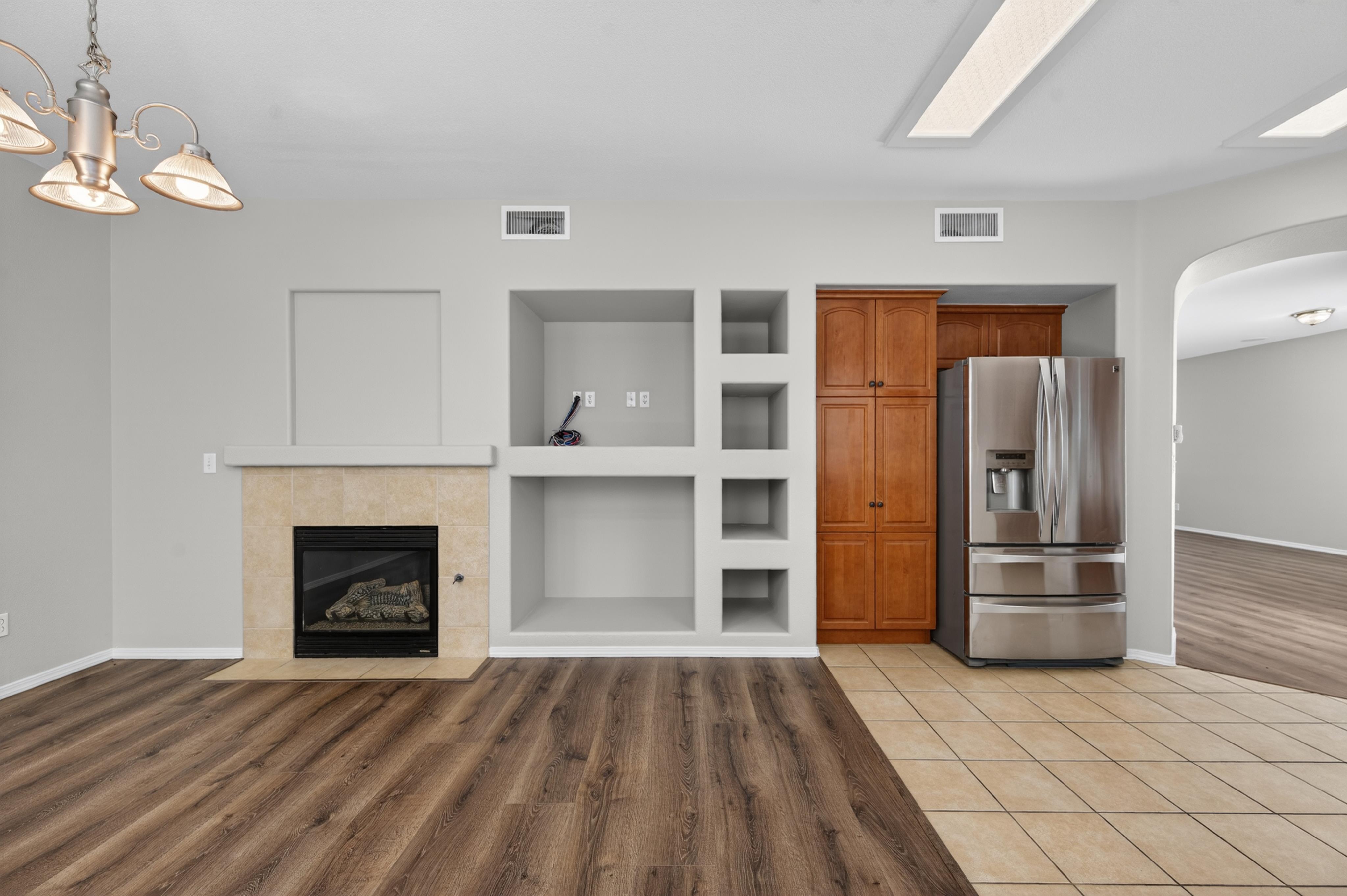 714 W Riviera Ln, photo 24
