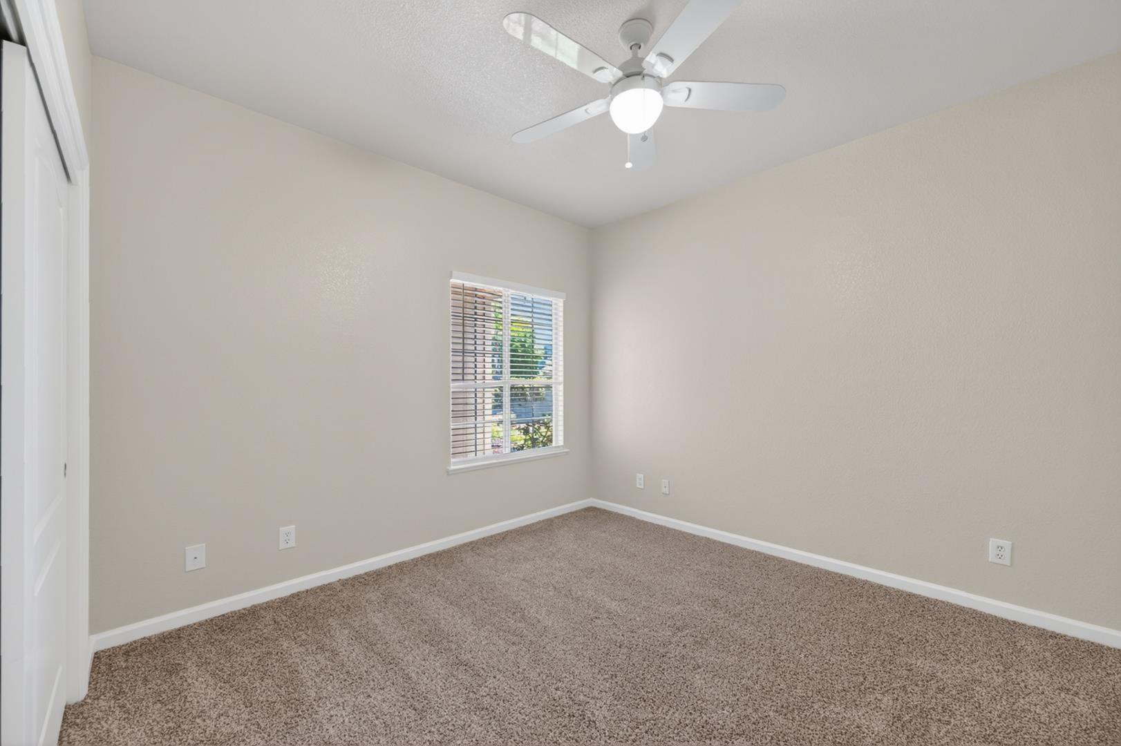 2228 E Yeargin Dr, photo 50