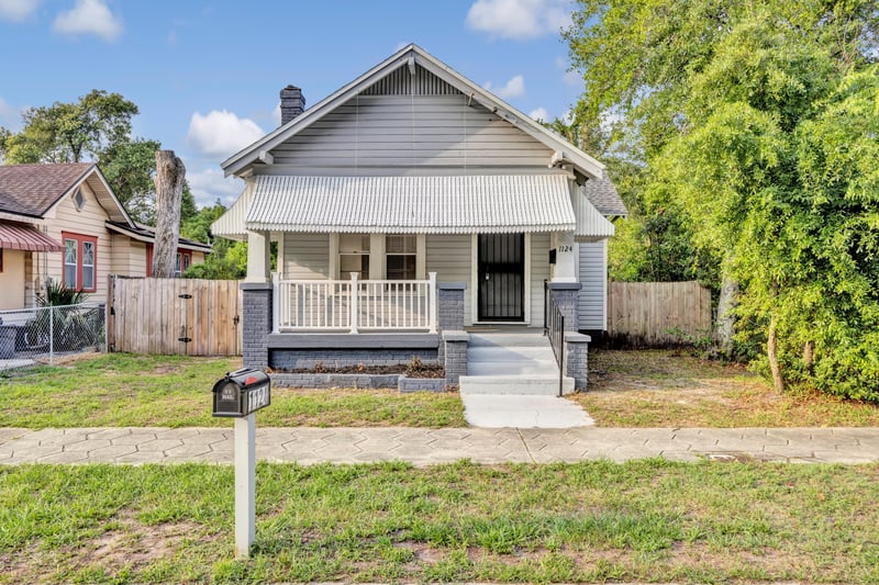 Photo 1 of 1124 E 14th St, Jacksonville, FL 32206, photographed by Megapixeler