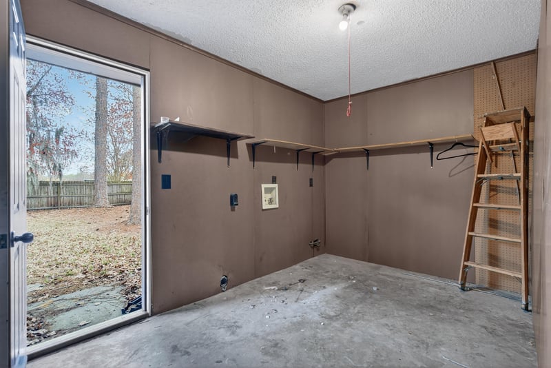 Laundry at 217 Quince Ct, Orange Park, FL 32073