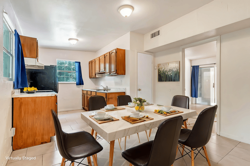 Photo 11 of 4407 Melvin Cir E, Jacksonville, FL 32210, photographed by Megapixeler