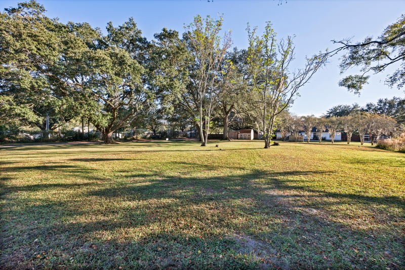 Large lot 2 at 8983 Noroad, Jacksonville, FL 32210