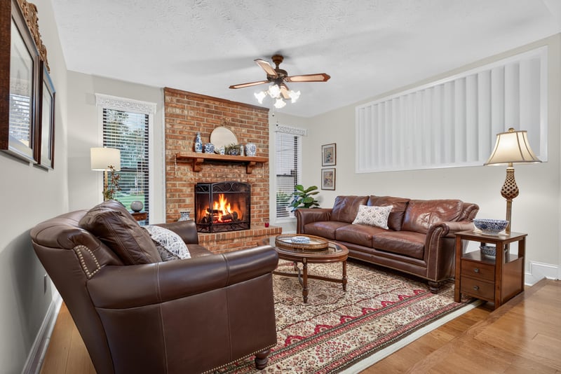 Photo 16 of 1555 Surrey Glen Cove, Middleburg, FL 32068, photographed by Megapixeler