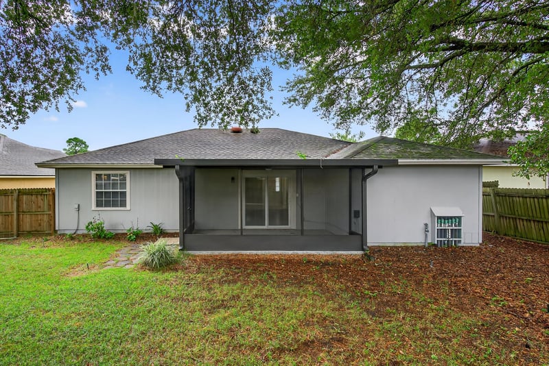 Photo 38 of 7770 Invermere Blvd N, Jacksonville, FL 32244, photographed by Megapixeler