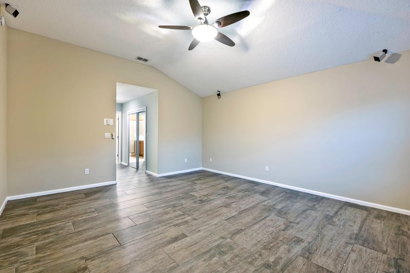 Photo 28 of 10899 Birchard Ln, Jacksonville, FL 32257, photographed by Megapixeler