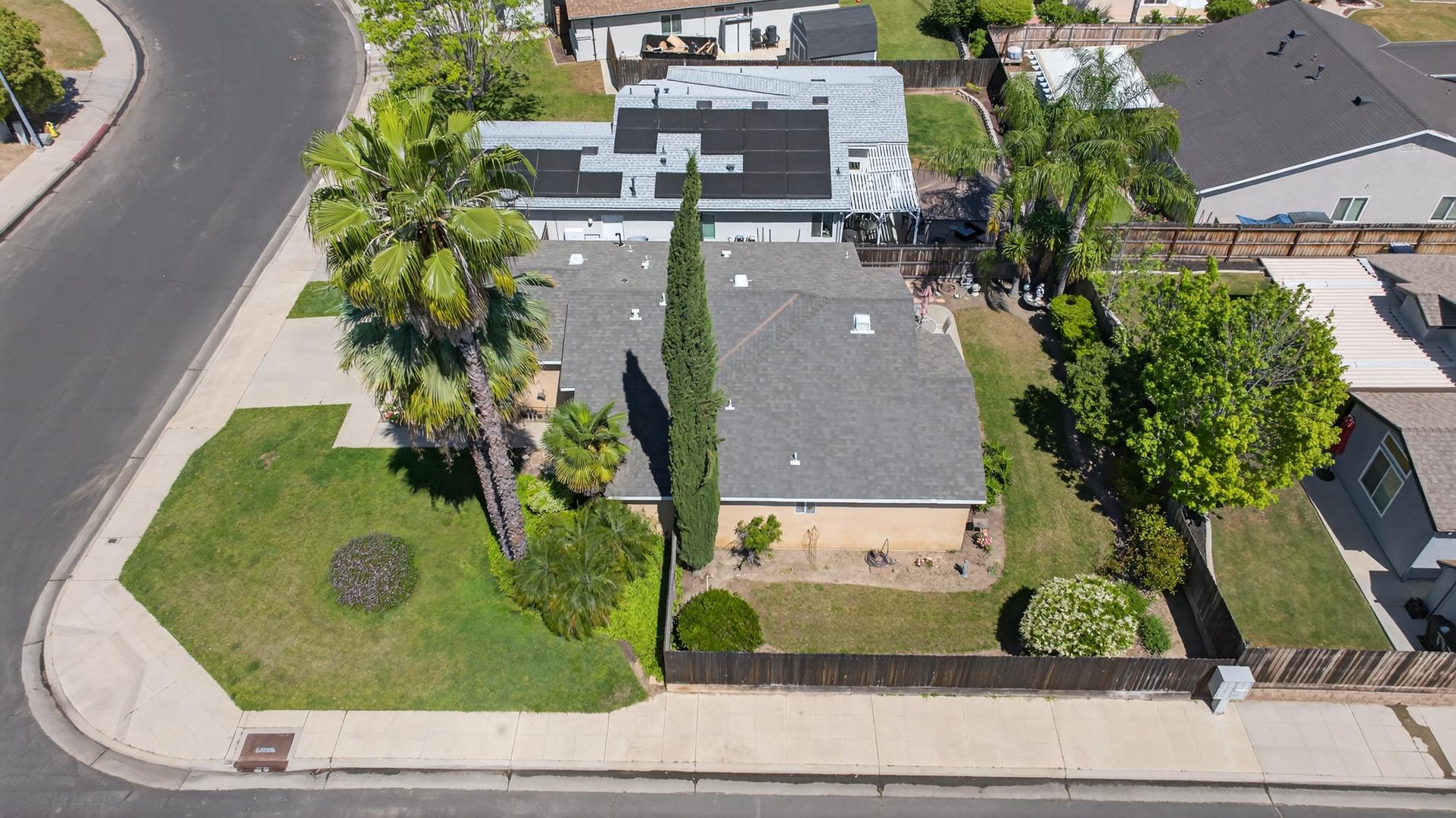 2335 Golden Ave, photo 7