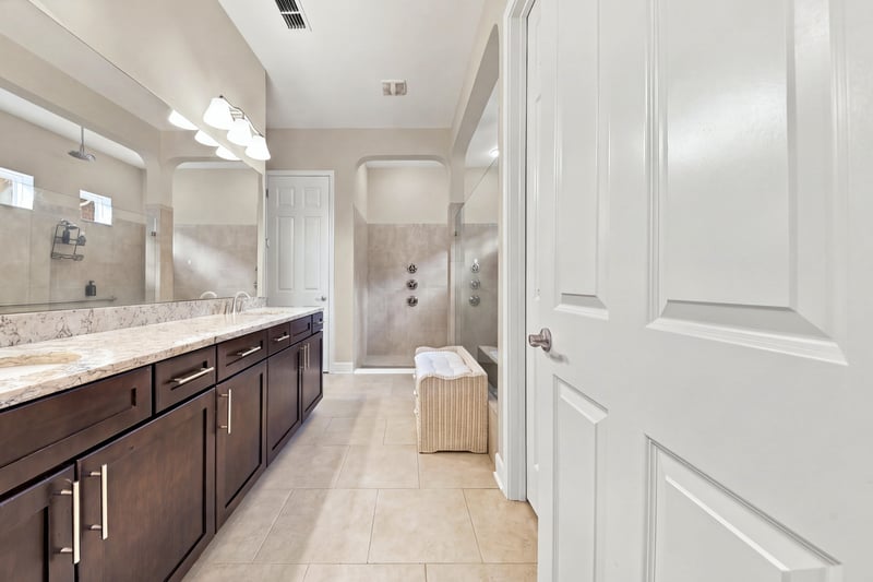 Primary bathroom double vanity, photographed by Megapixeler on Lucena Ln, Jacksonville, FL