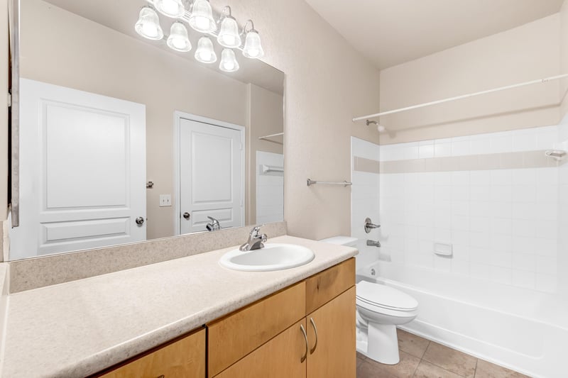 Photo 7 of 8290 Gate Pkwy W unit 108, Jacksonville, FL 32216, photographed by Megapixeler