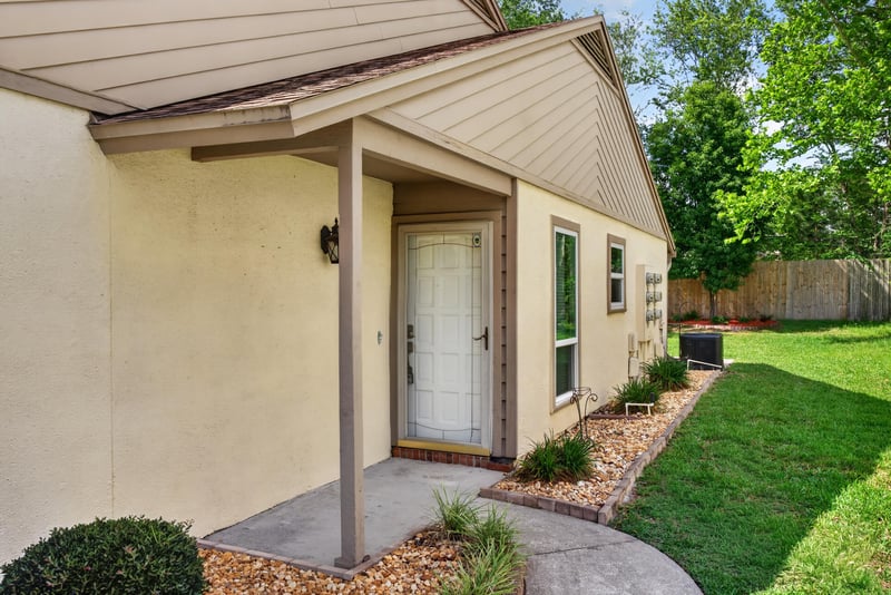 Photo 4 of 8137 Village Gate Ct, Jacksonville, FL 32217, photographed by Megapixeler