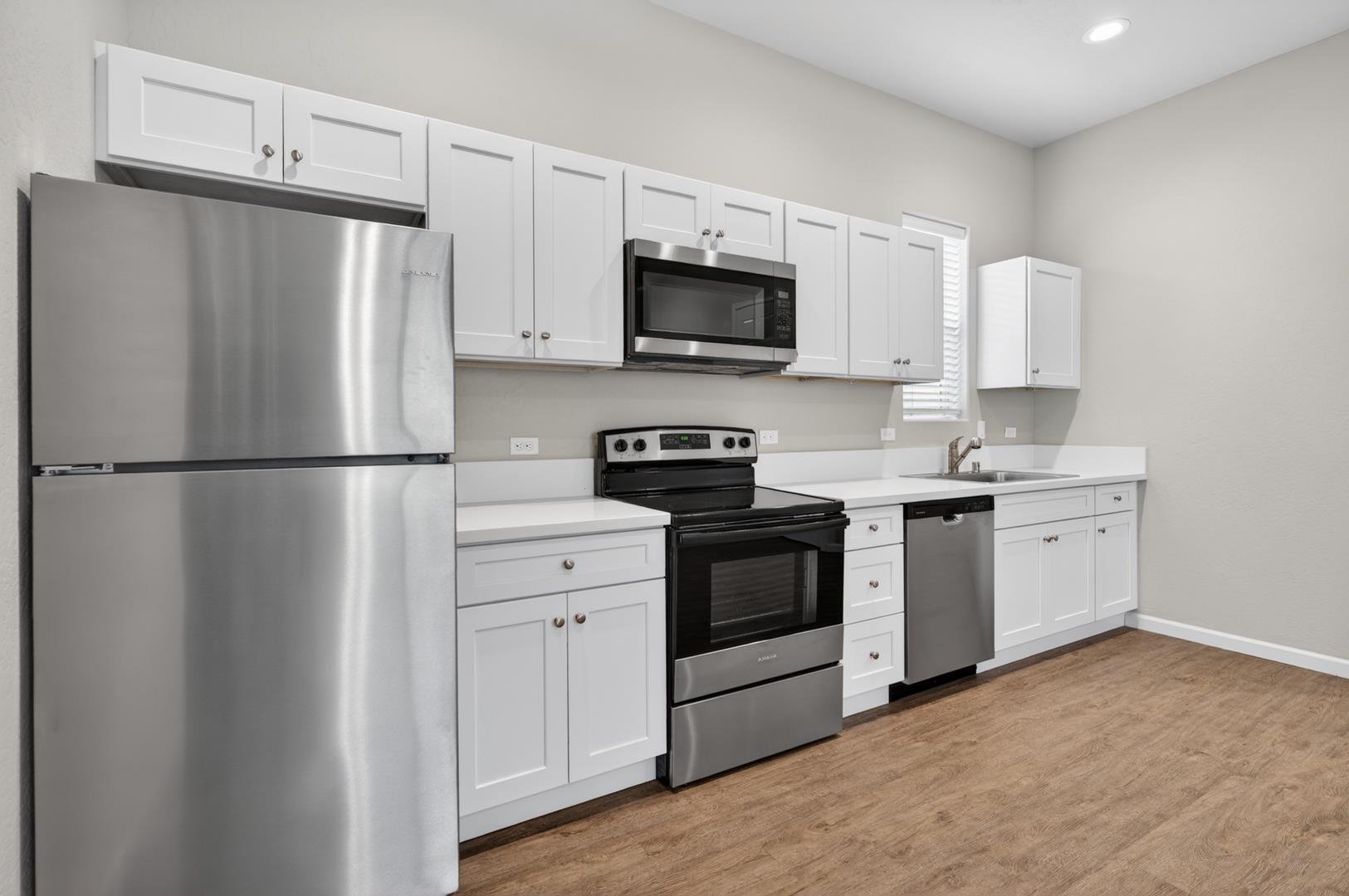 2379, 2381, 2383 N Arthur Ave, photo 64
