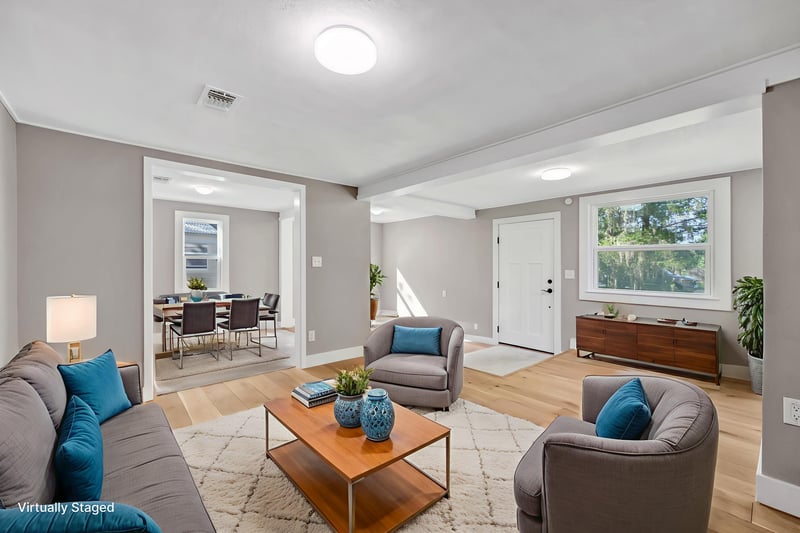 Photo 6 of 450 Taylor Ave, Orange Park, FL 32065, photographed by Megapixeler