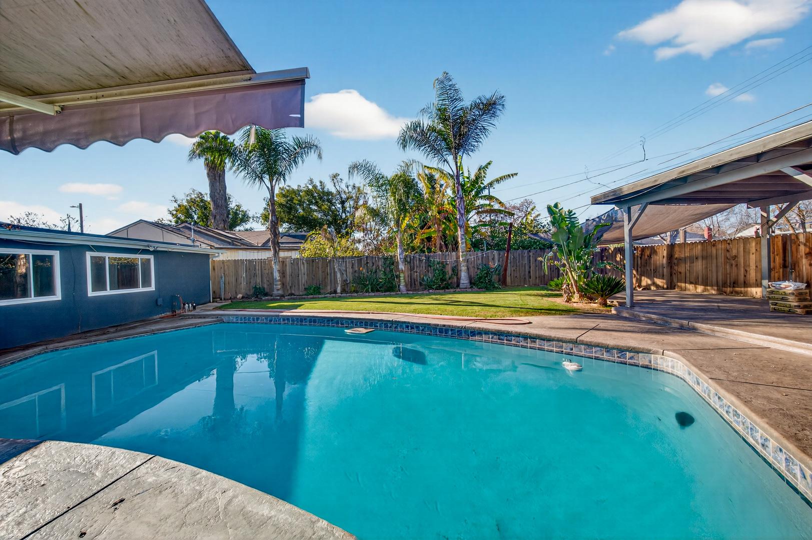 1524 W Fountain Way, photo 62