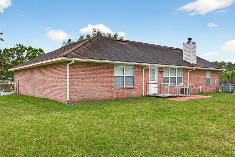 Photo 31 of 2411 Paris Mill Rd, Jacksonville, FL 32221, photographed by Megapixeler