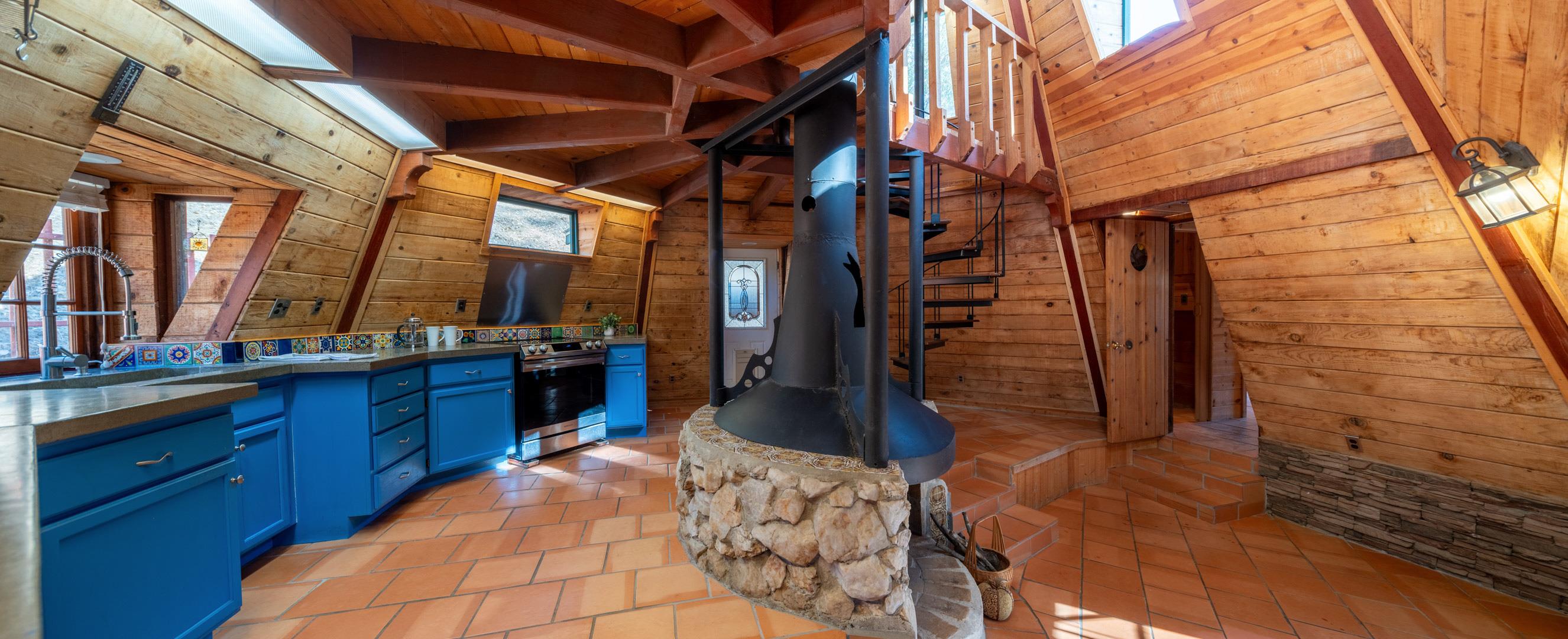 47087 Forest Glenn Rd, photo 85