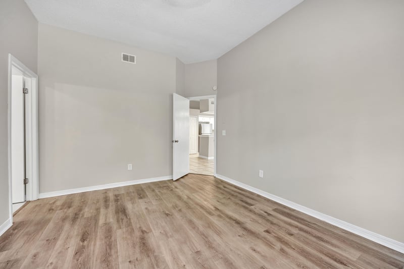 Photo 18 of 7776 Mactavish Way S, Jacksonville, FL 32244, photographed by Megapixeler