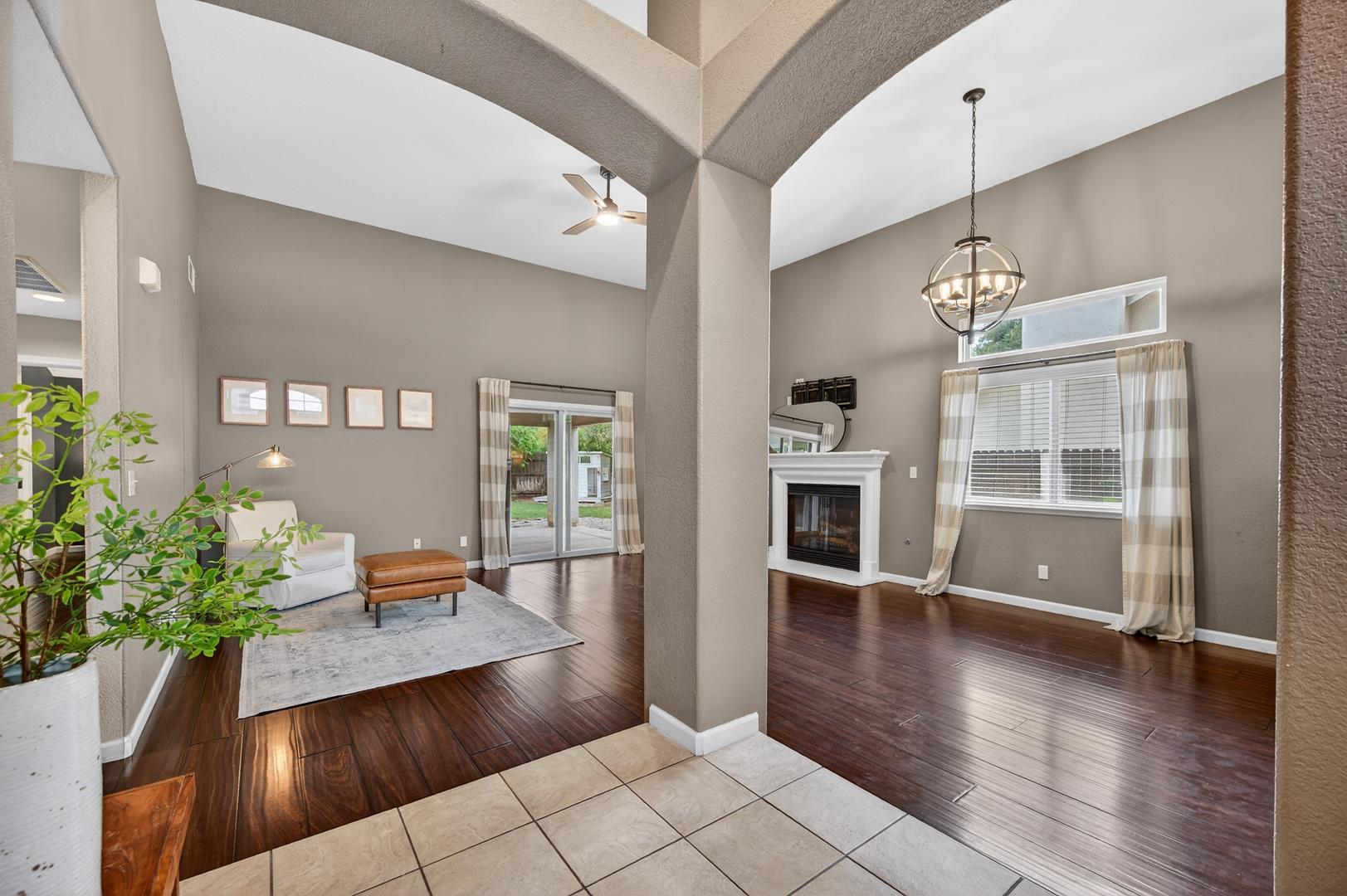 2873 E El Paso Ave, photo 17
