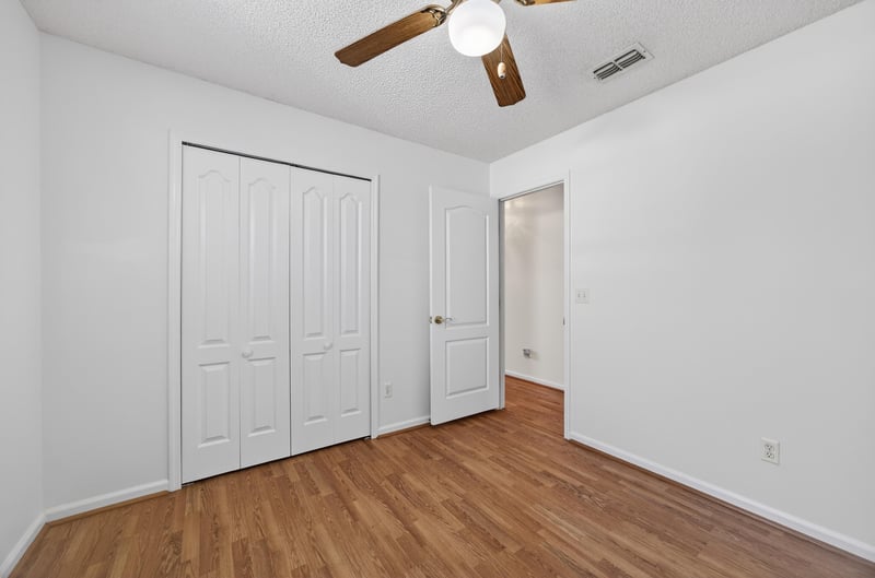 Photo 36 of 985 Sweetwood Ct, Orange Park, FL 32065, photographed by Megapixeler