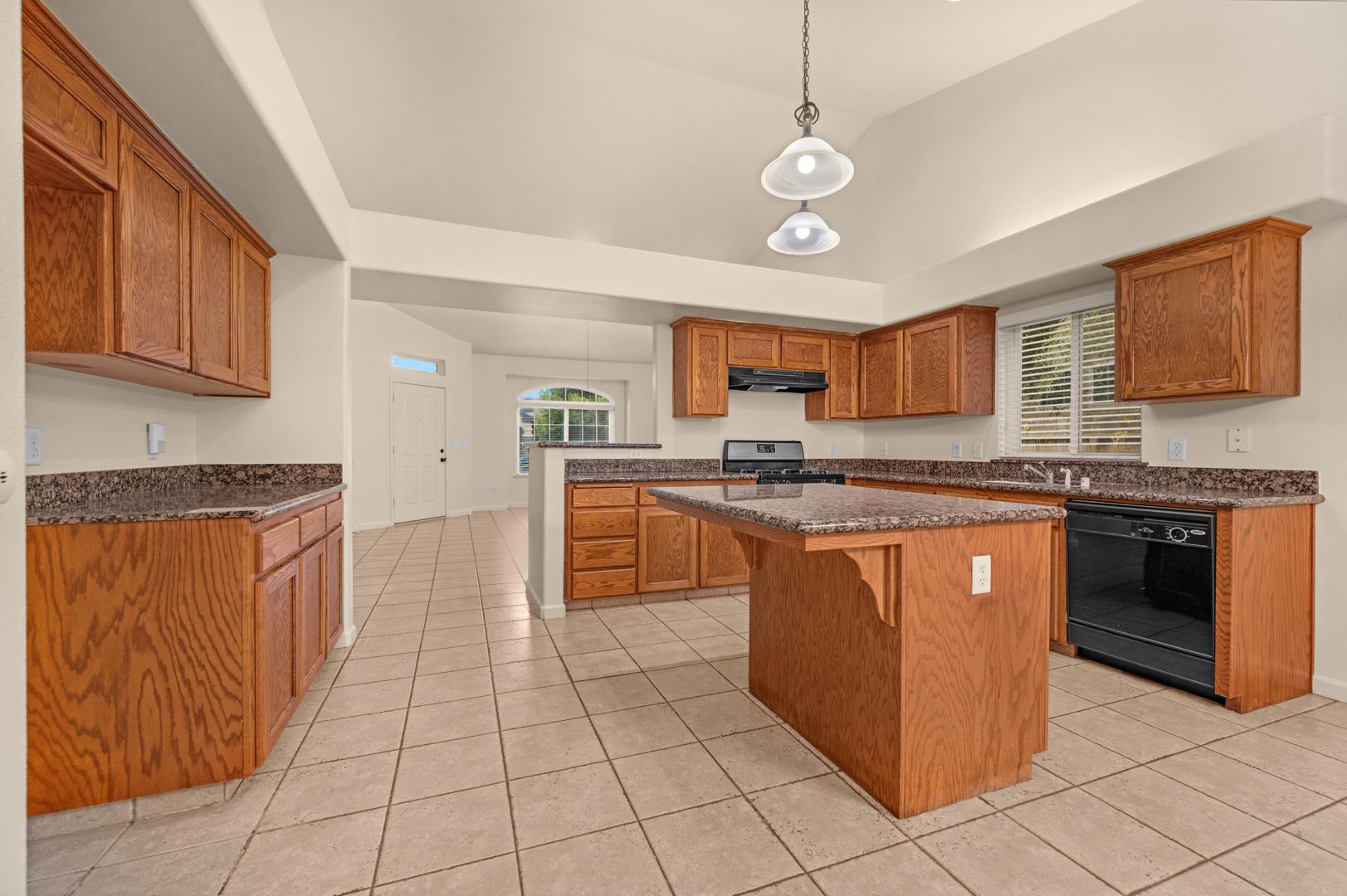 239 N Timmy Ave, photo 15