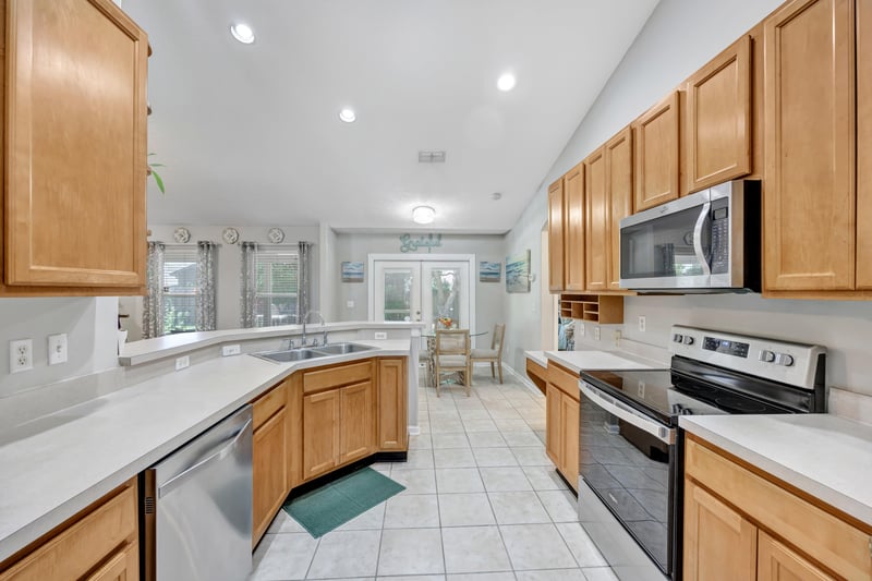 Photo 16 of 5655 Baxter Lake Dr, Jacksonville, FL 32258, photographed by Megapixeler
