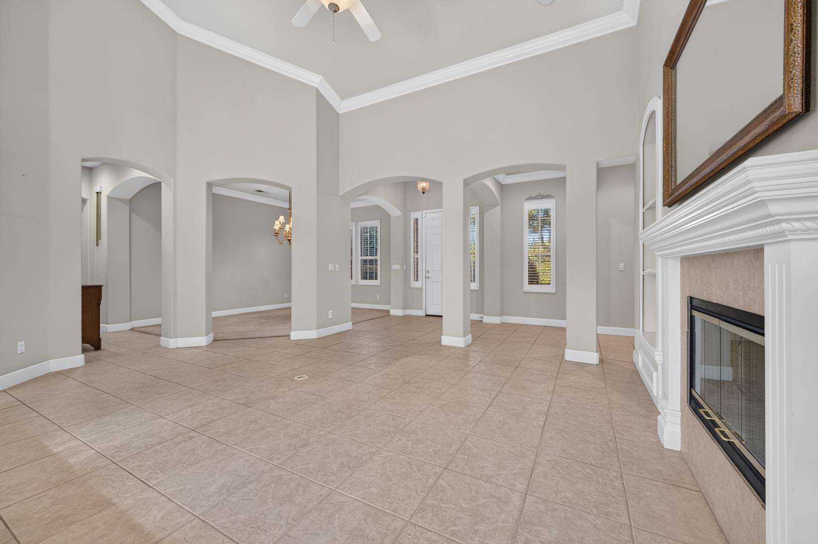 11 W Jordan Ave, photo 23