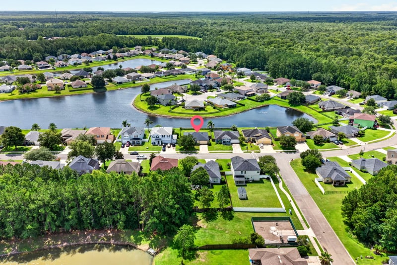Aerial view of the lake and tree line in Middleburg