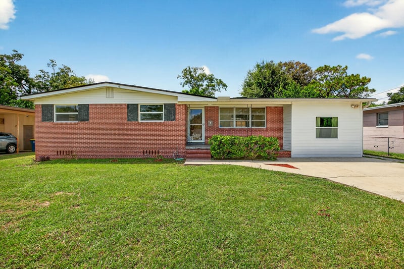 Photo 2 of 3424 Cesery Blvd, Jacksonville, FL 32277, photographed by Megapixeler