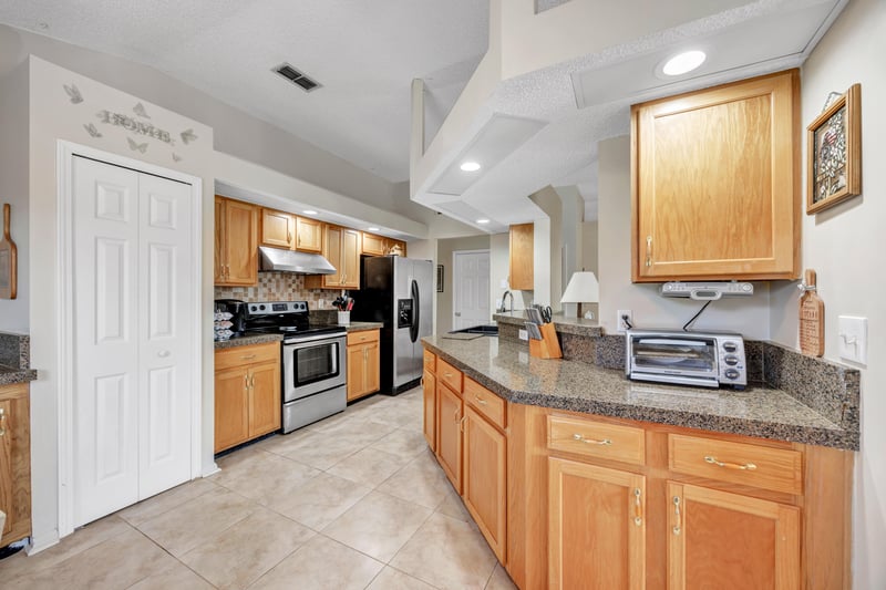 Photo 9 of 183 Mayall Dr, Jacksonville, FL 32220, photographed by Megapixeler