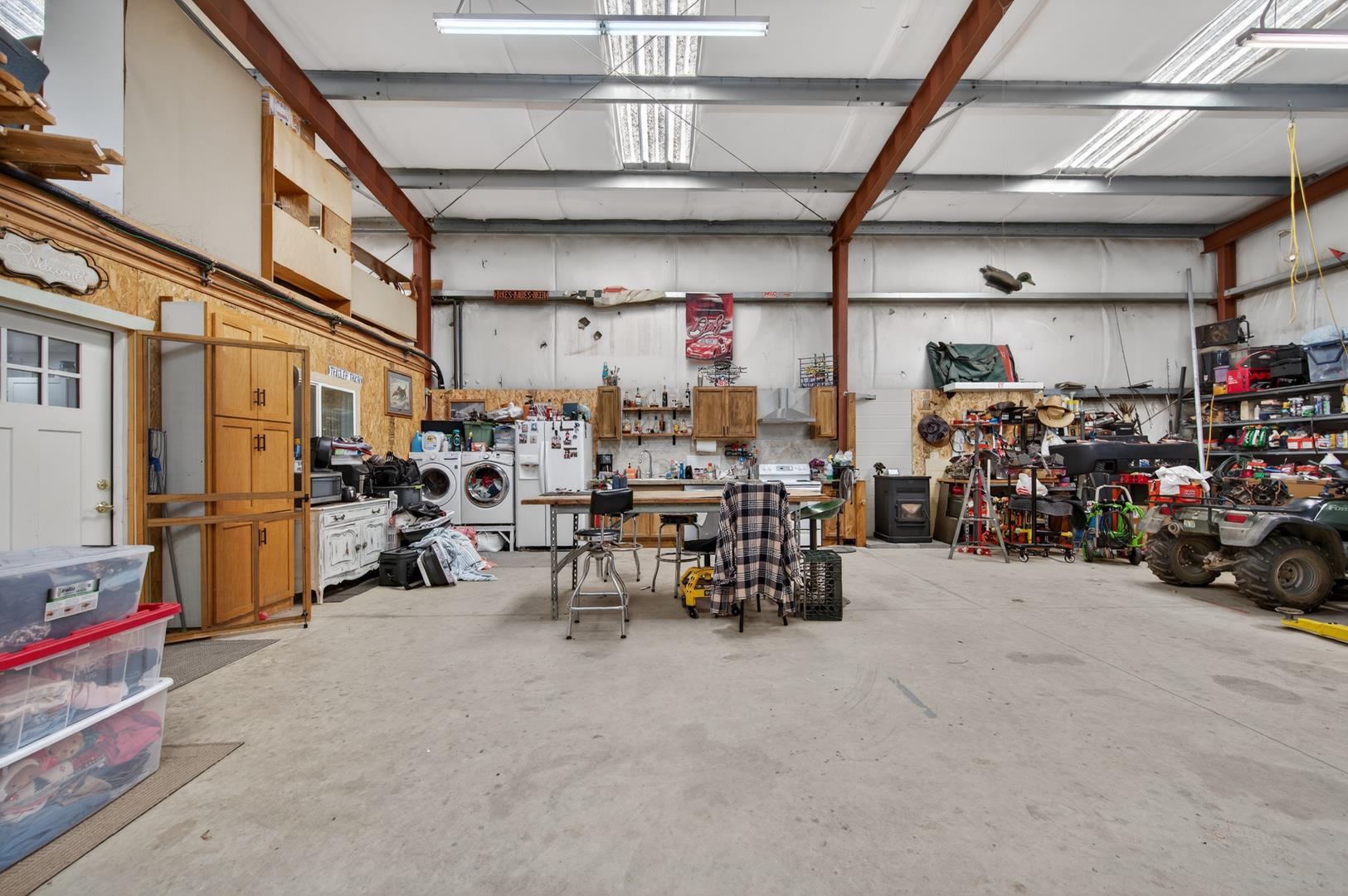 11430 E Saginaw Ave, photo 30