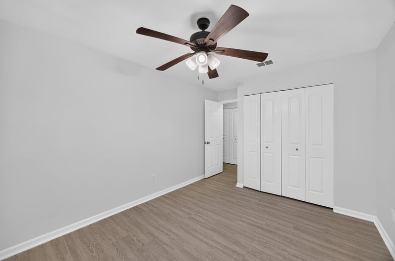 Bedroom with closet space at 3801 Crown Point Rd unit 2061, Jacksonville, FL 32257