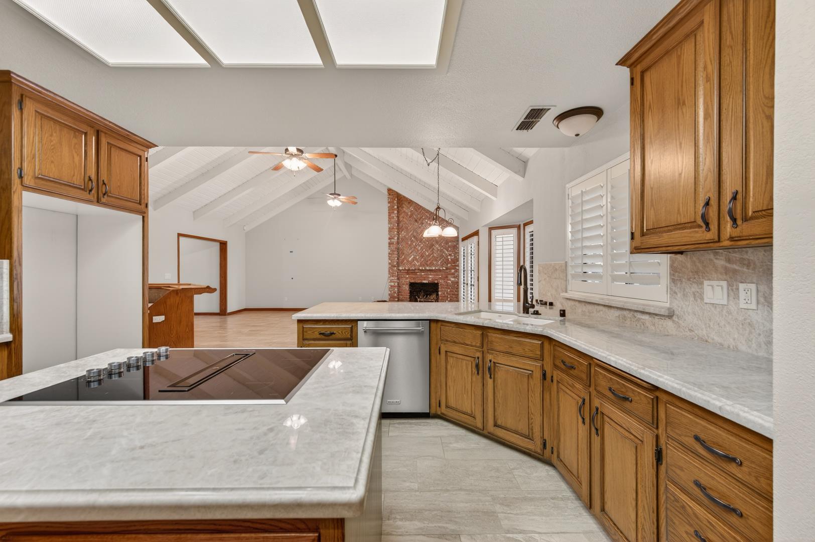 816 E Country View Cir, photo 48