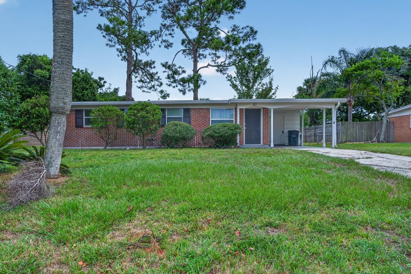 Listing photo of 87 Saratoga Cir S, Atlantic Beach, FL