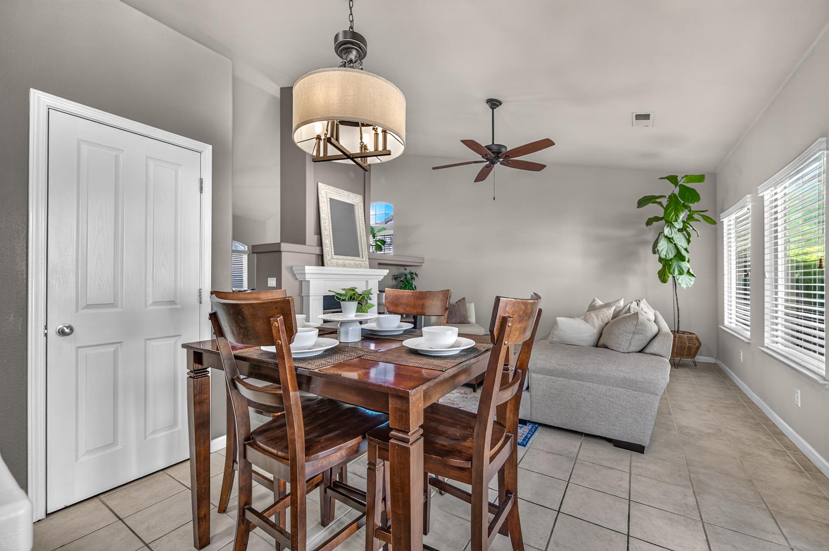 1190 E Carnoustie Ave, photo 36