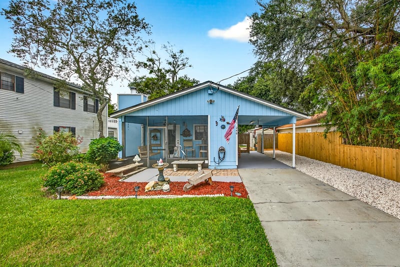 Photo 1 of 240 Main St, Atlantic Beach, FL 32233, photographed by Megapixeler