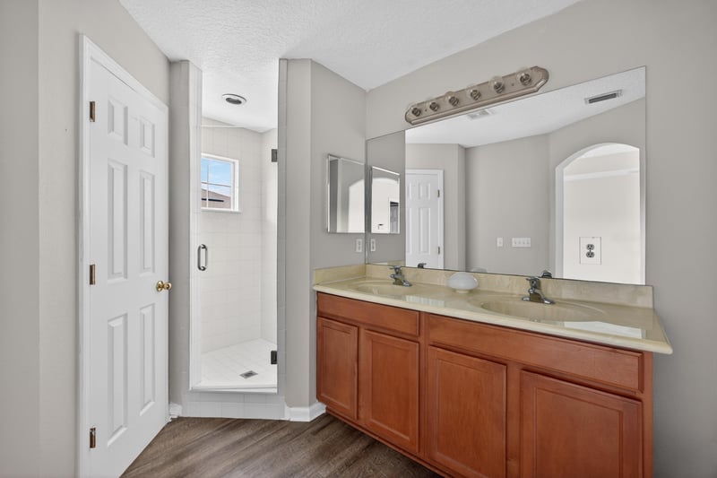 Primary Bathroom at 3730 Creswick Cir unit h, Orange Park, FL 32065