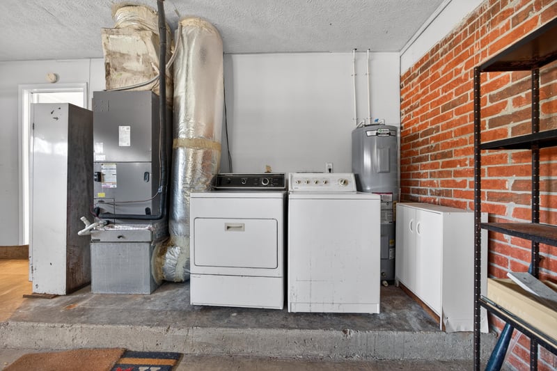 Laundry at 2766 Greenridge Rd, Orange Park, FL 32073
