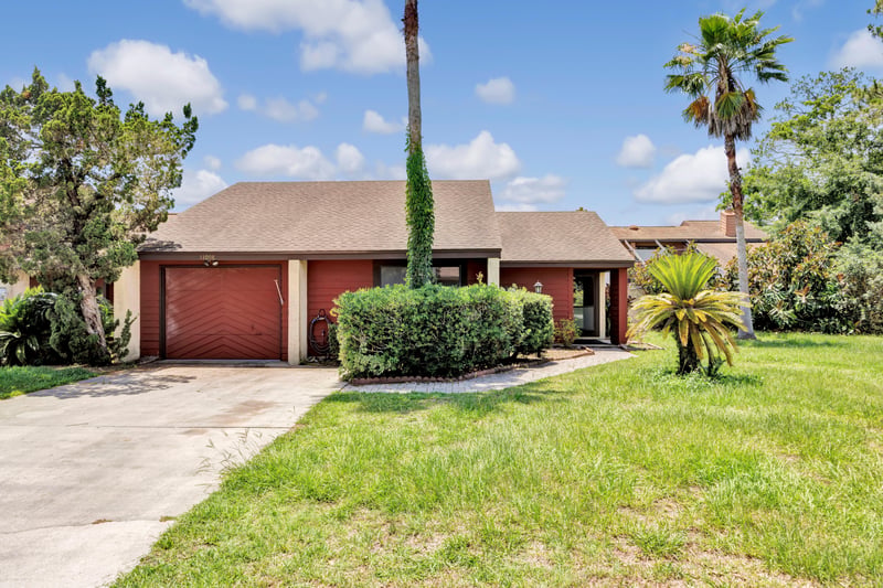 Photo 1 of 11008 St Anthonys Ct, Jacksonville, FL 32223, photographed by Megapixeler