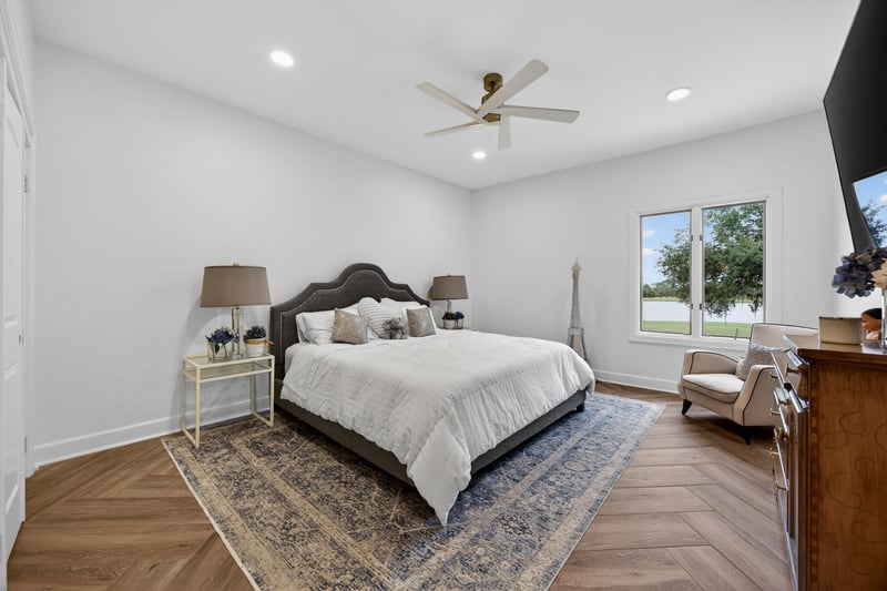 Bedroom 3 at 7987 Hollyridge Rd, Jacksonville, FL 32256