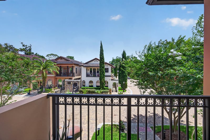 Photo 29 of 8850 La Terrazza Pl, Jacksonville, FL 32217, photographed by Megapixeler