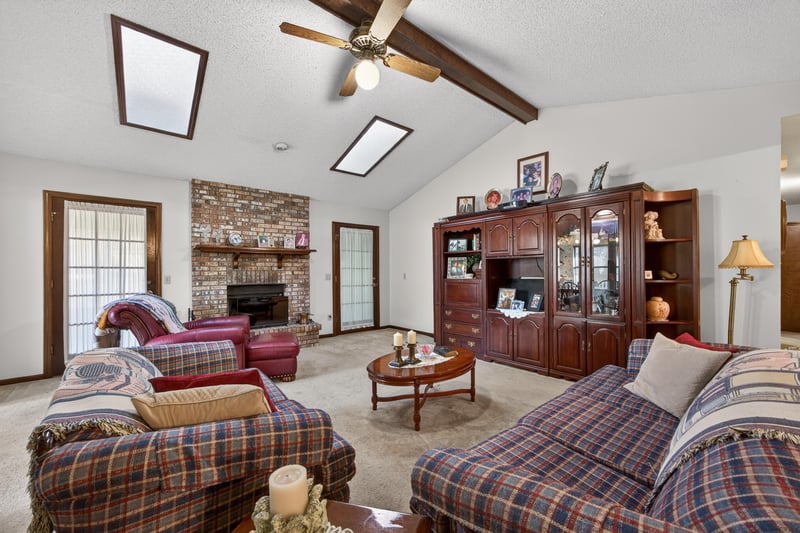 Photo 8 of 2479 Stonebridge Dr, Orange Park, FL 32065, photographed by Megapixeler