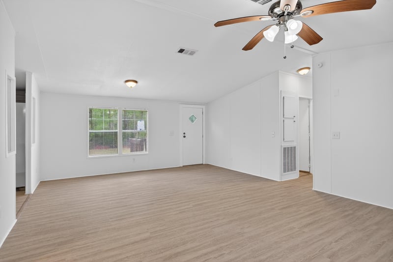 Photo 9 of 2210 Hibiscus Ave, Middleburg, FL 32068, photographed by Megapixeler