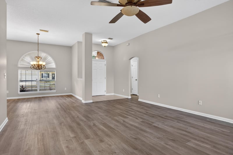 Photo 9 of 3364 Shelley Dr, Green Cove Springs, FL 32043, photographed by Megapixeler